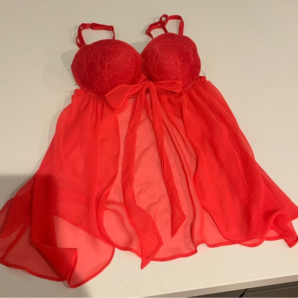 Victoria's Secret Tie-Front Babydoll Lingerie - Picture 2 of 8